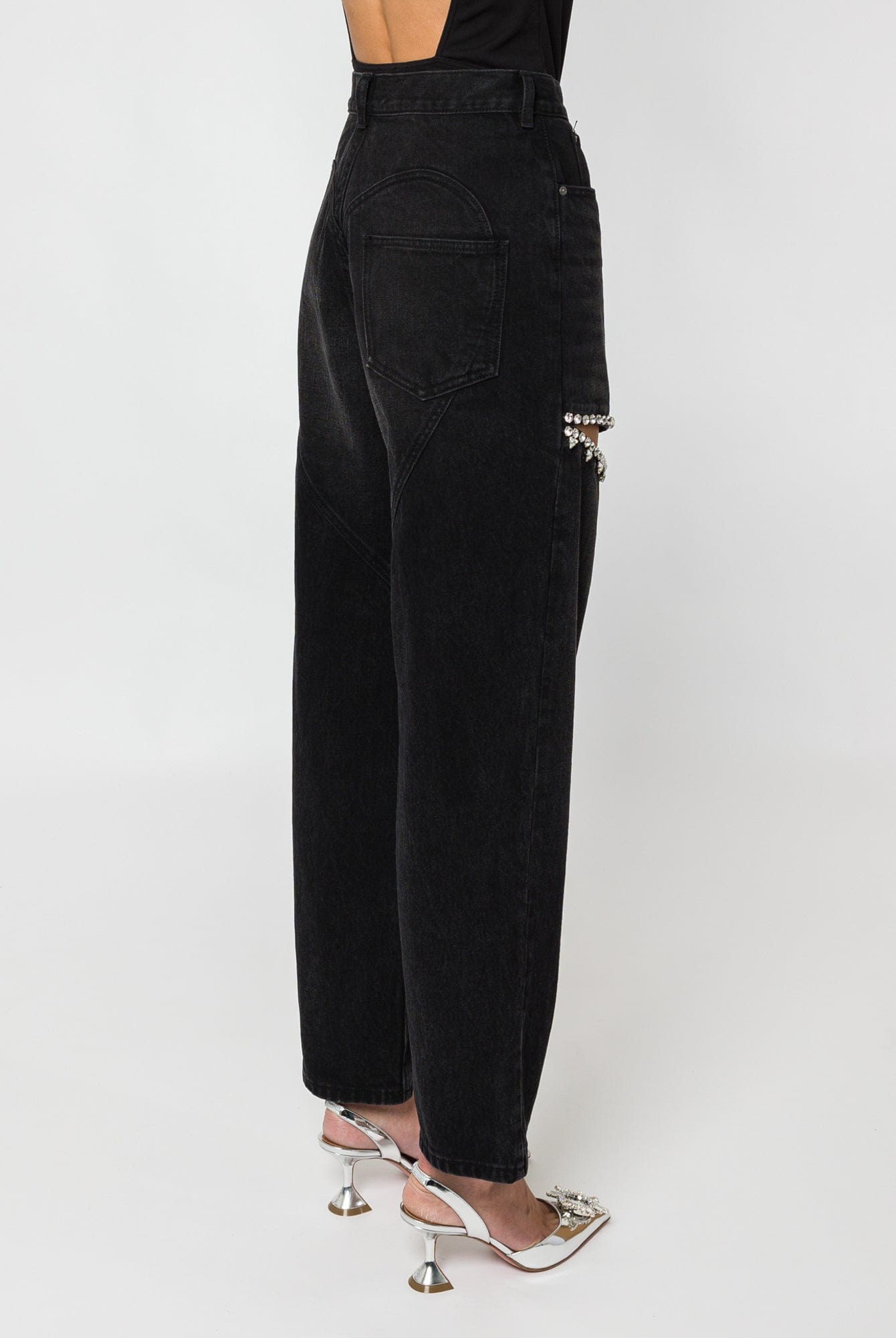 Area Crystal Slit Jean back
