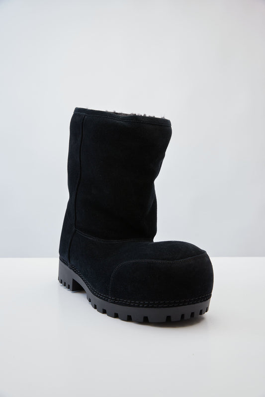 Balenciaga Alaska Boot in Black angled front