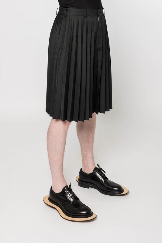 Comme des Garçons Homme Plus Pleated Gabardine Shorts side