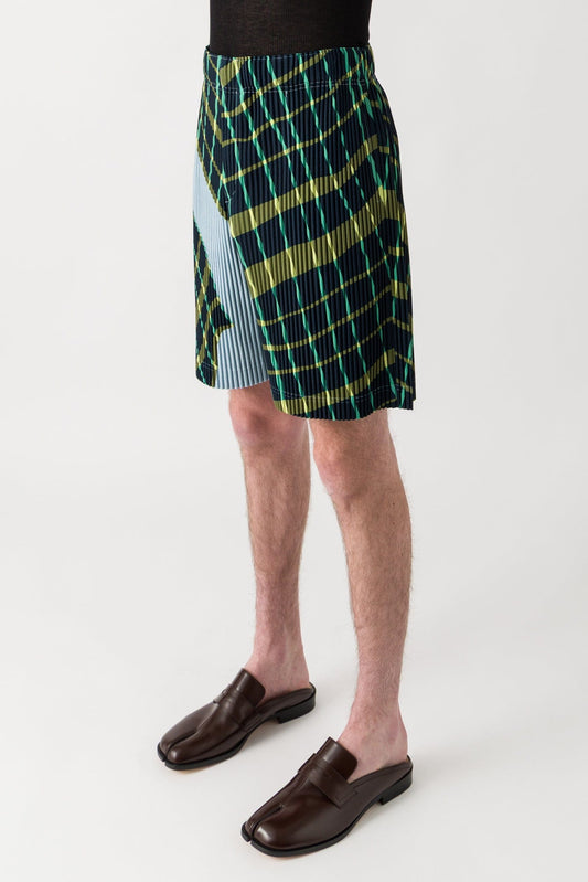 Homme Plissé Issey Miyake Windswept Plaid Shorts in Blue Gray SS25 side
