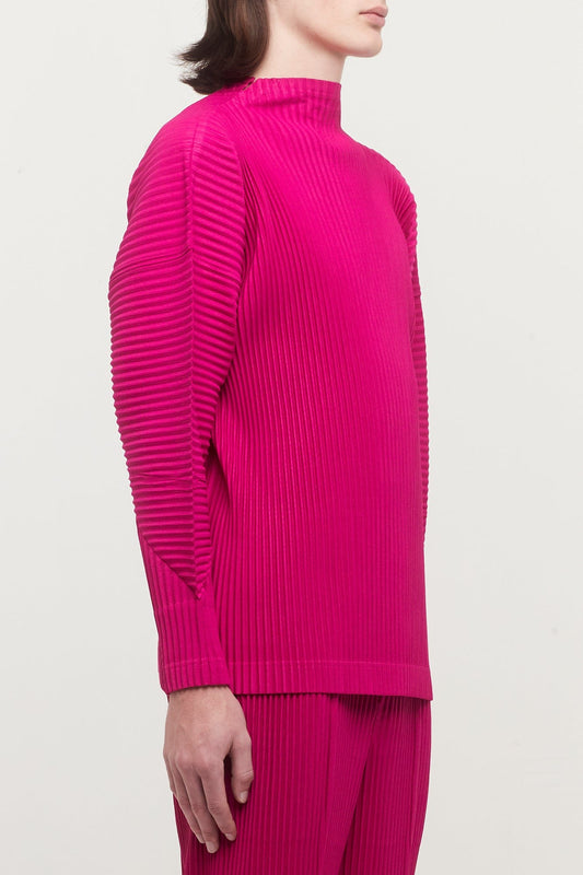 Homme Plissé MC November 23 Top in Magenta side