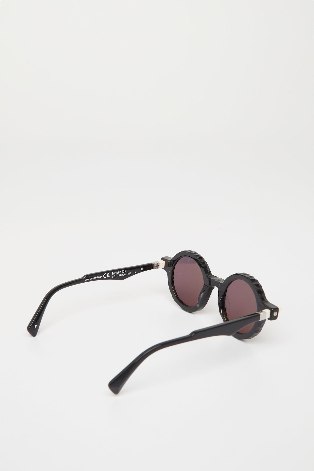 Kuboraum Q7 in Ossidiana Black back angle