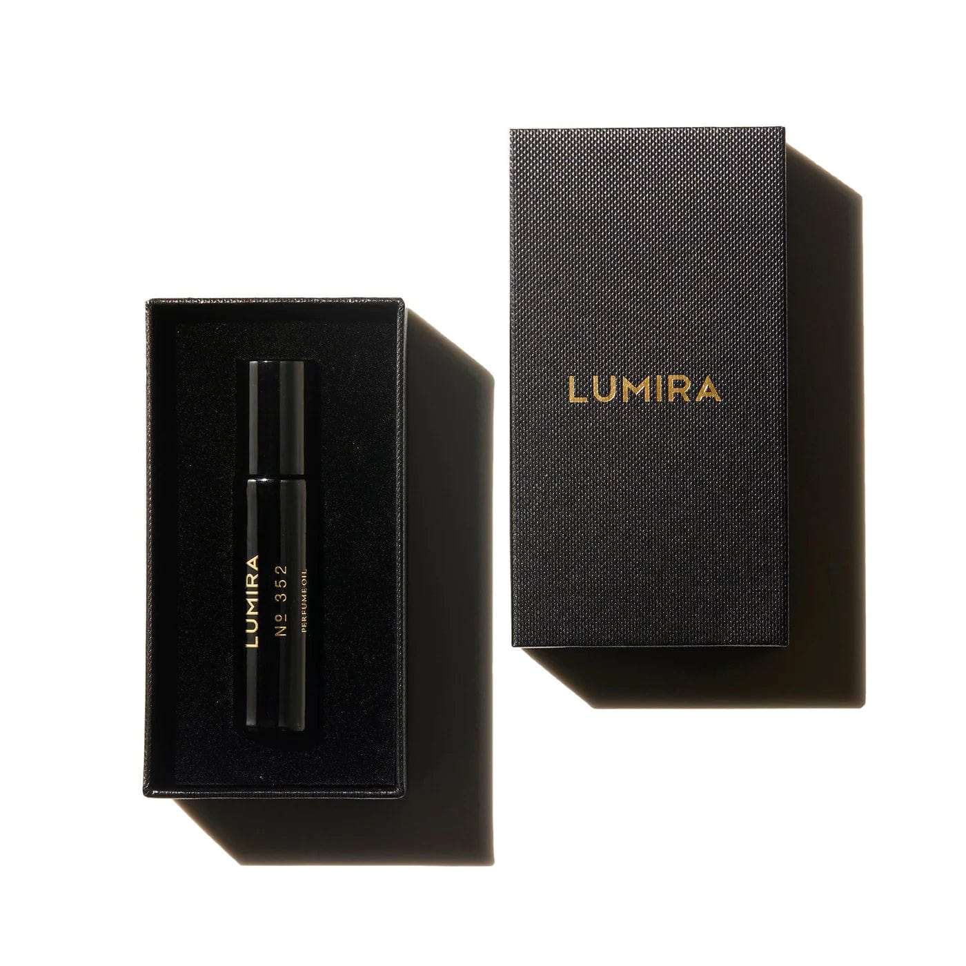 Lumira No352 Leather and Cedar Perfume Oil with box