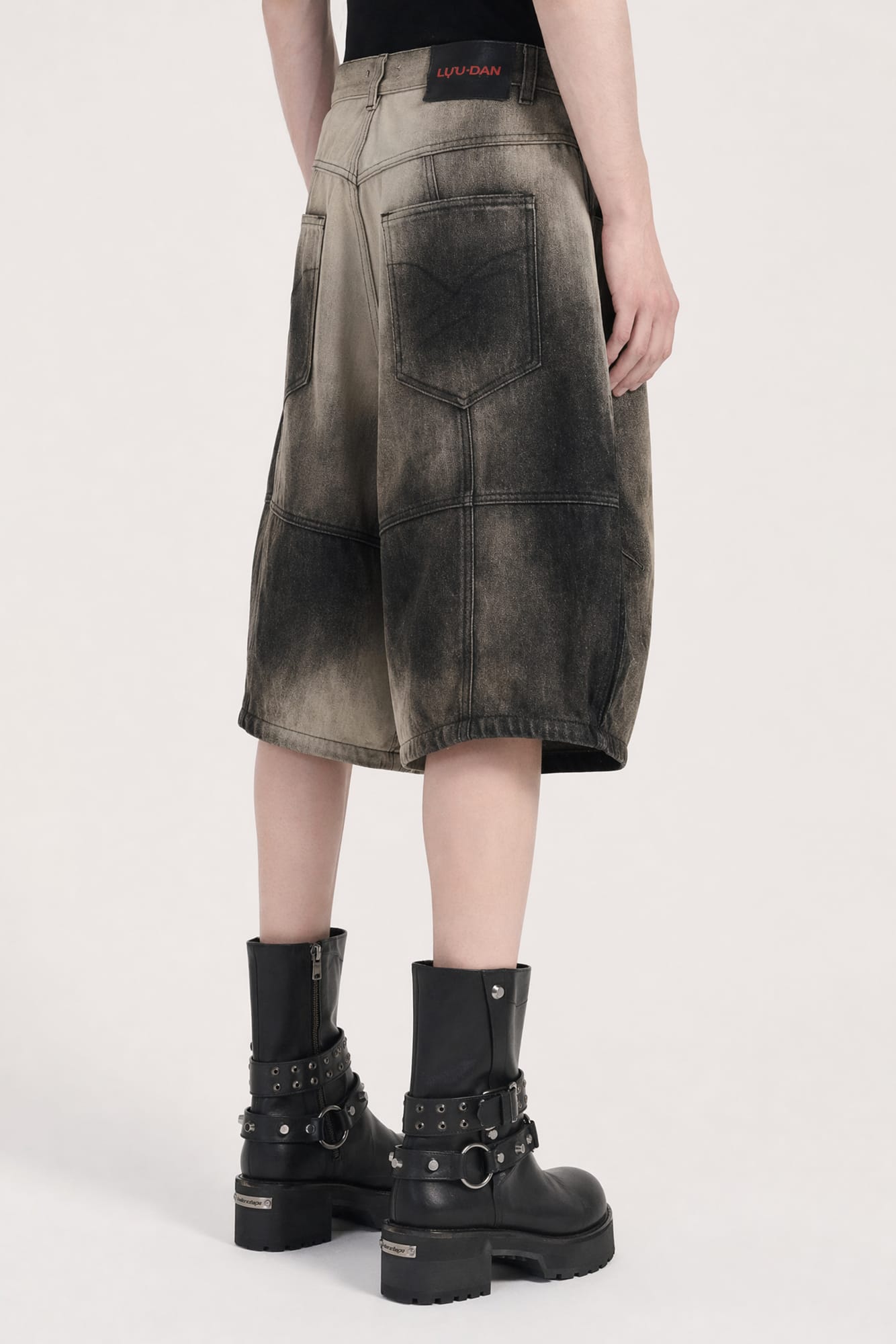 Lu'u Dan Puffa Shorts back