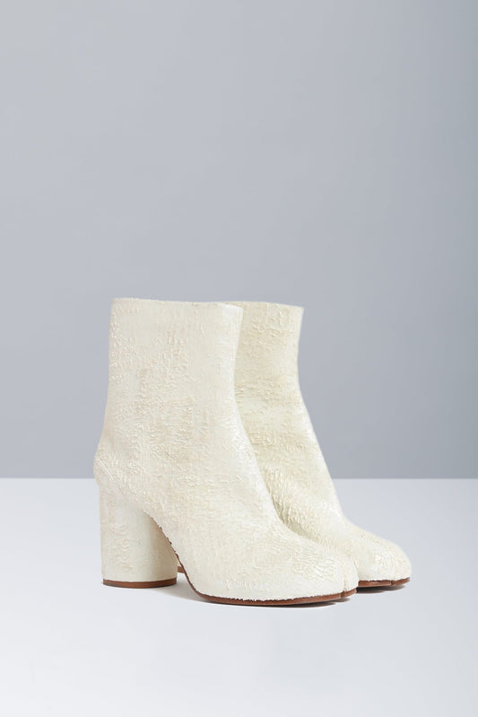Maison Margiela Tabi Ankle Boots H80 in White SS25 side
