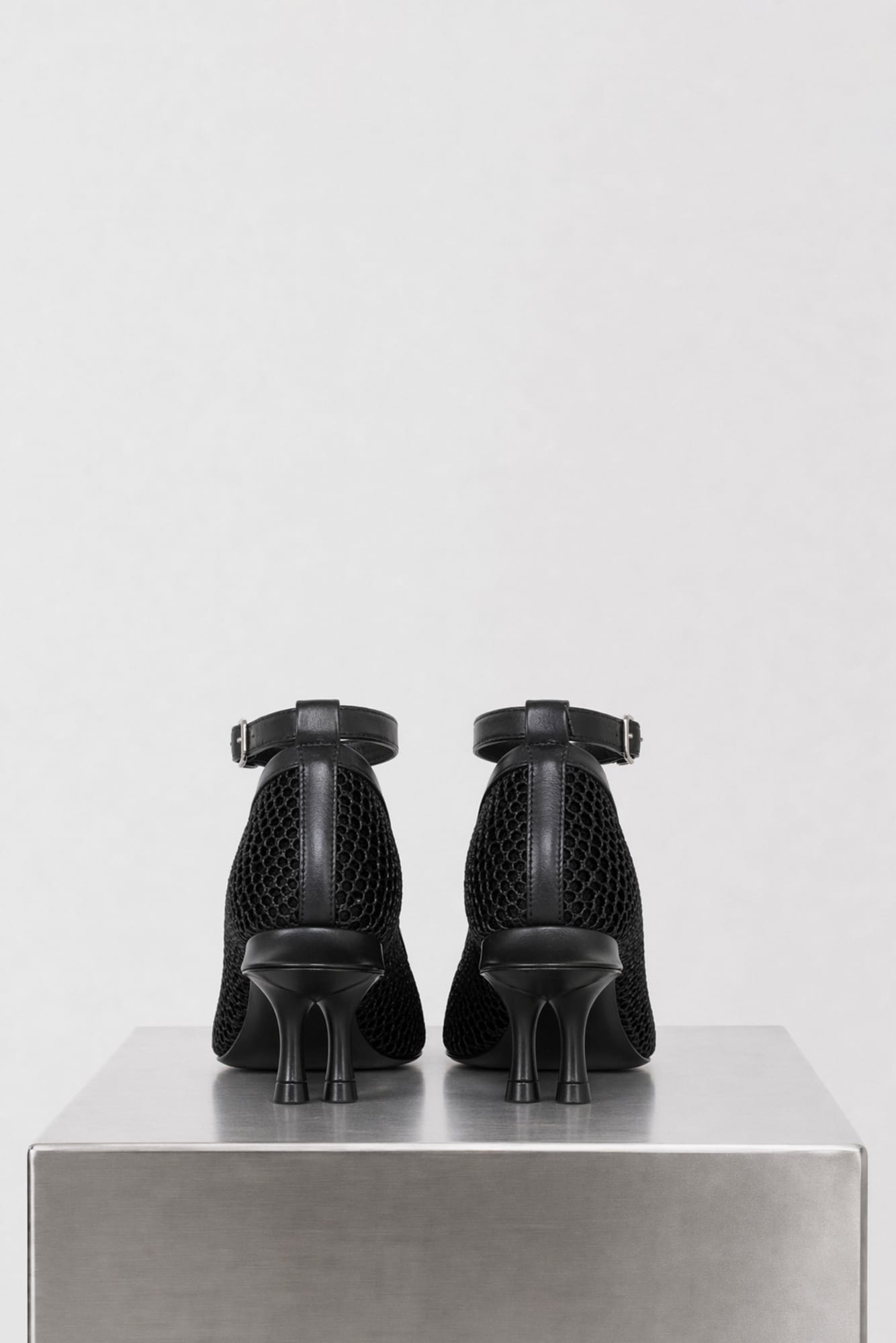 Melitta Baumeister Mesh Double Heel SS26 back