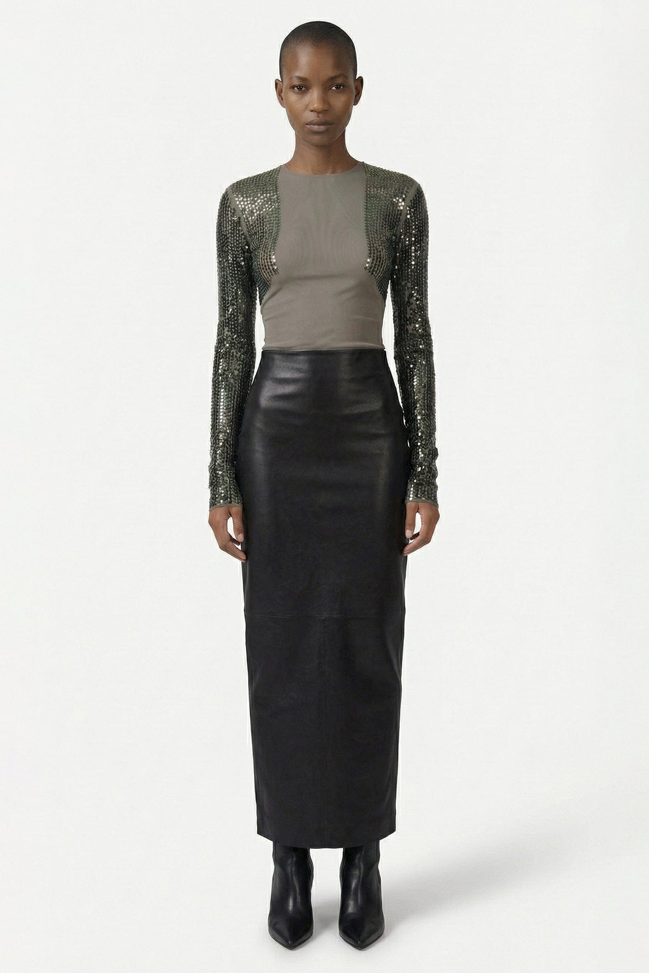 Rick Owens Dennis T-Shirt in Dust/Bronze SS26 full look