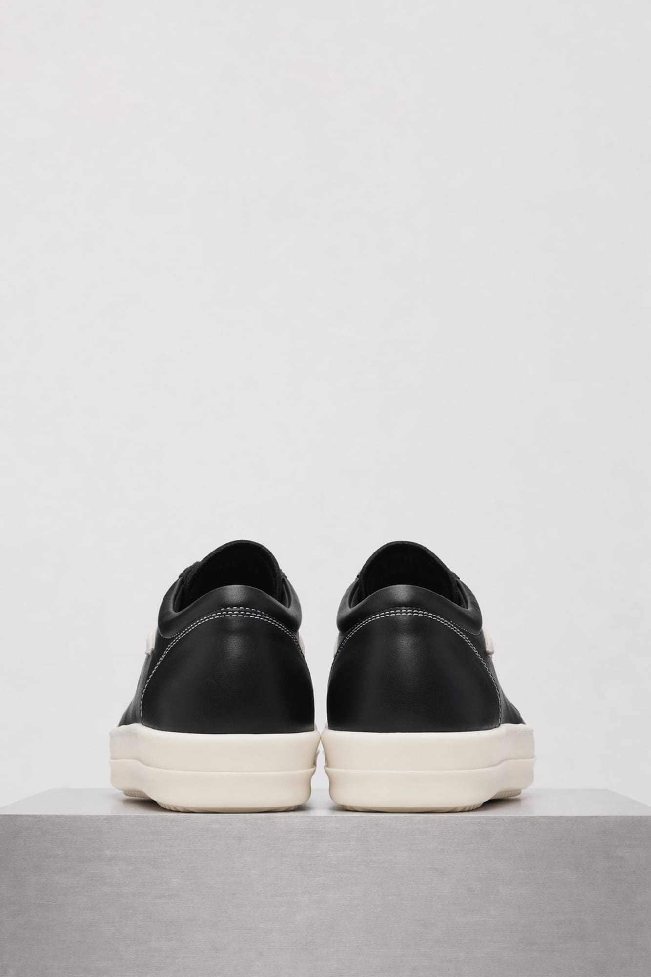 Rick Owens Vintage Sneakers in Black/Milk back