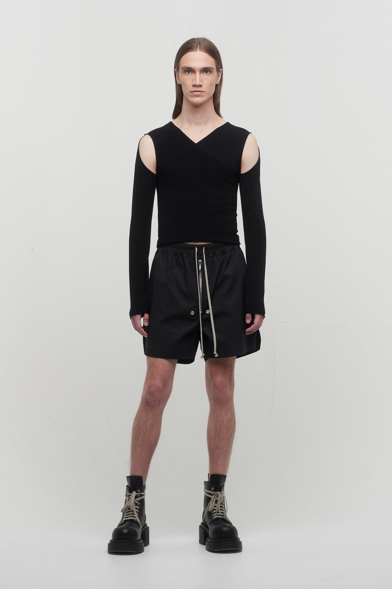 Rick Owens Banana Ziggy Top in Black full look