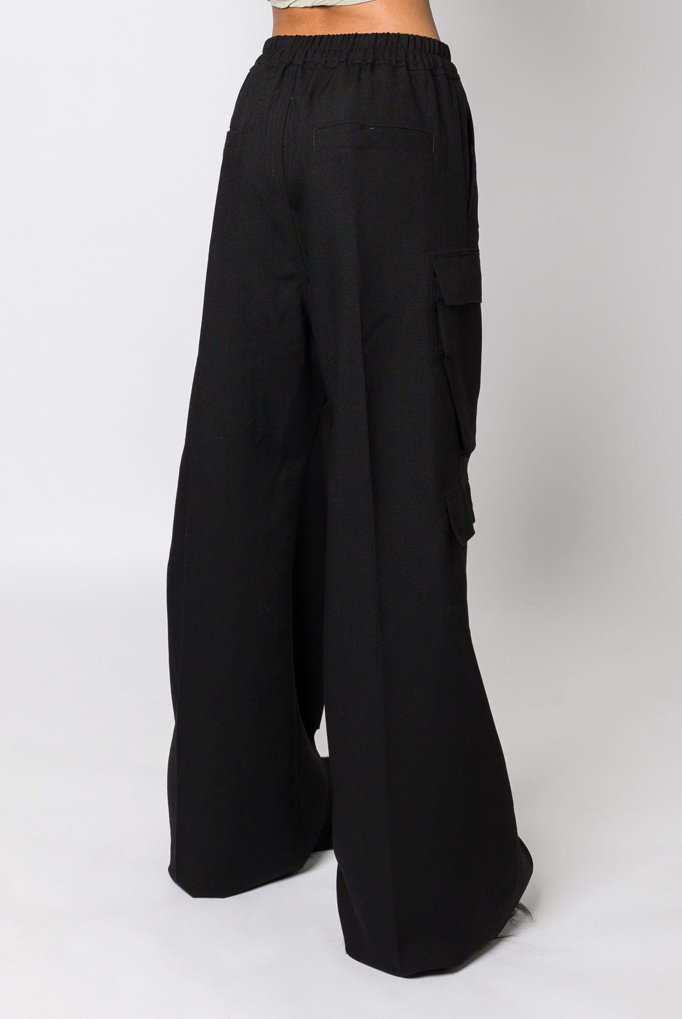 Rick Owens Women's Cargobelas in Black back