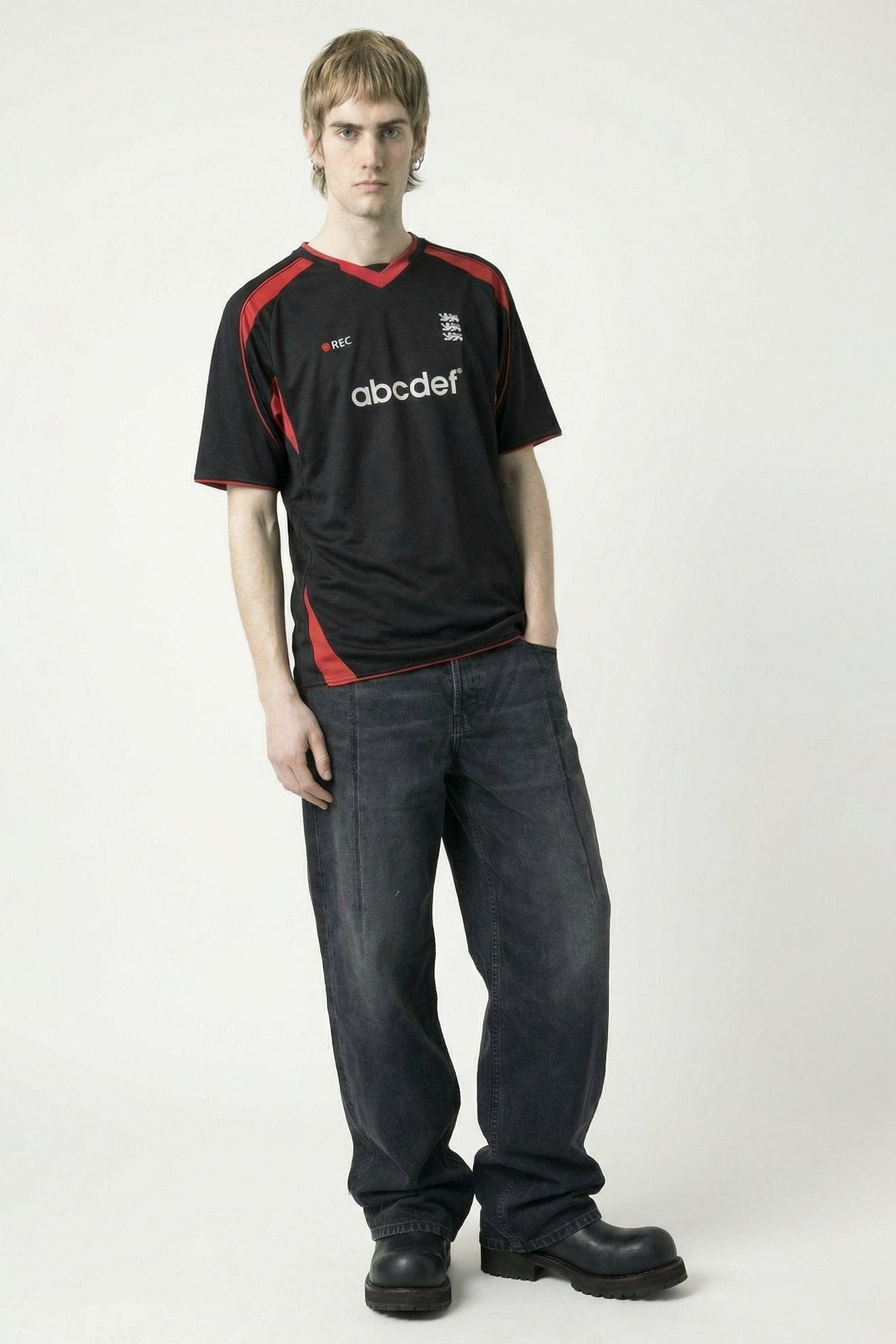 Vetements Alphabet Football Jersey full look