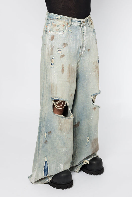 Vetements Trashed Big Shape Jeans side