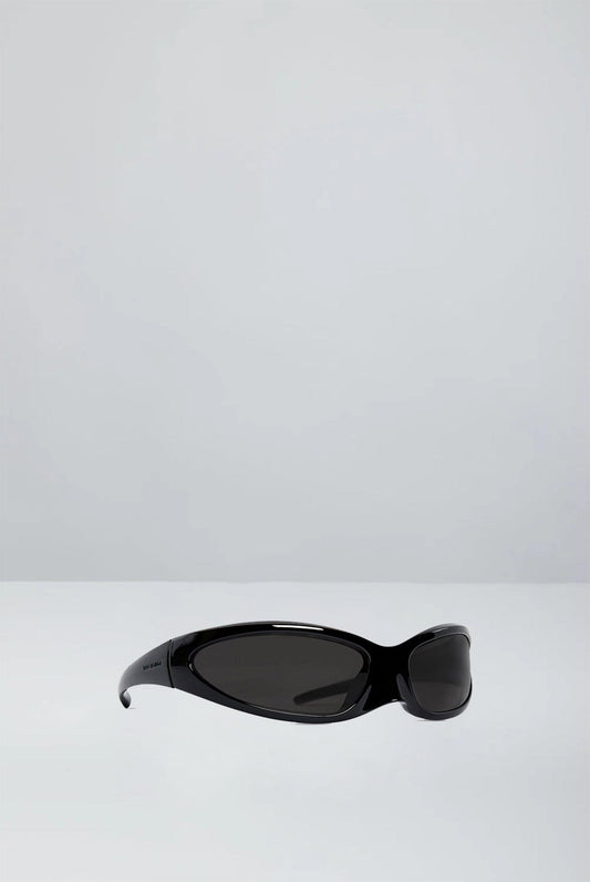 Balenciaga Skin Cat in Black angled front