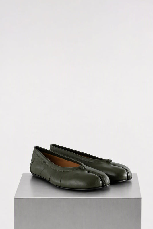 Maison Margiela Tabi Ballerina New in Green side