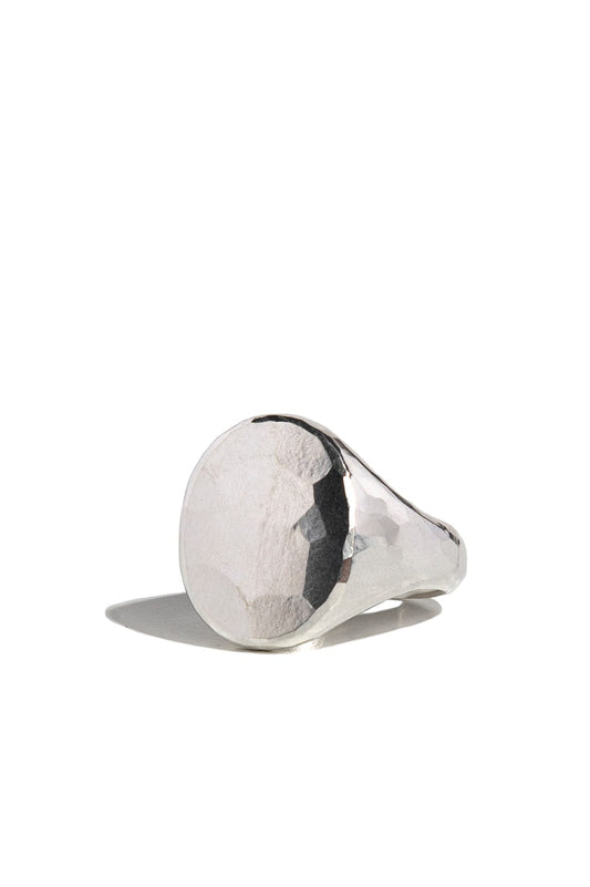 Werkstatt München Hammered Silver Oval Signet Ring side view