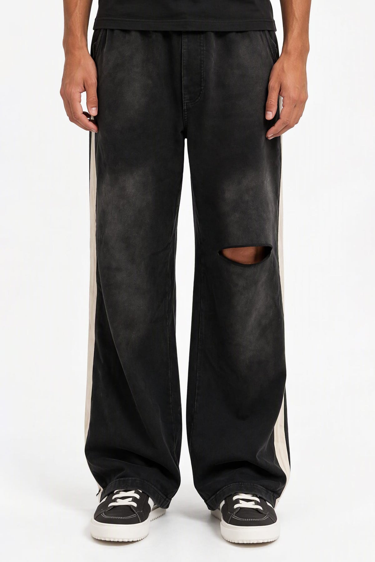 424 Crest Ripped Sweatpants