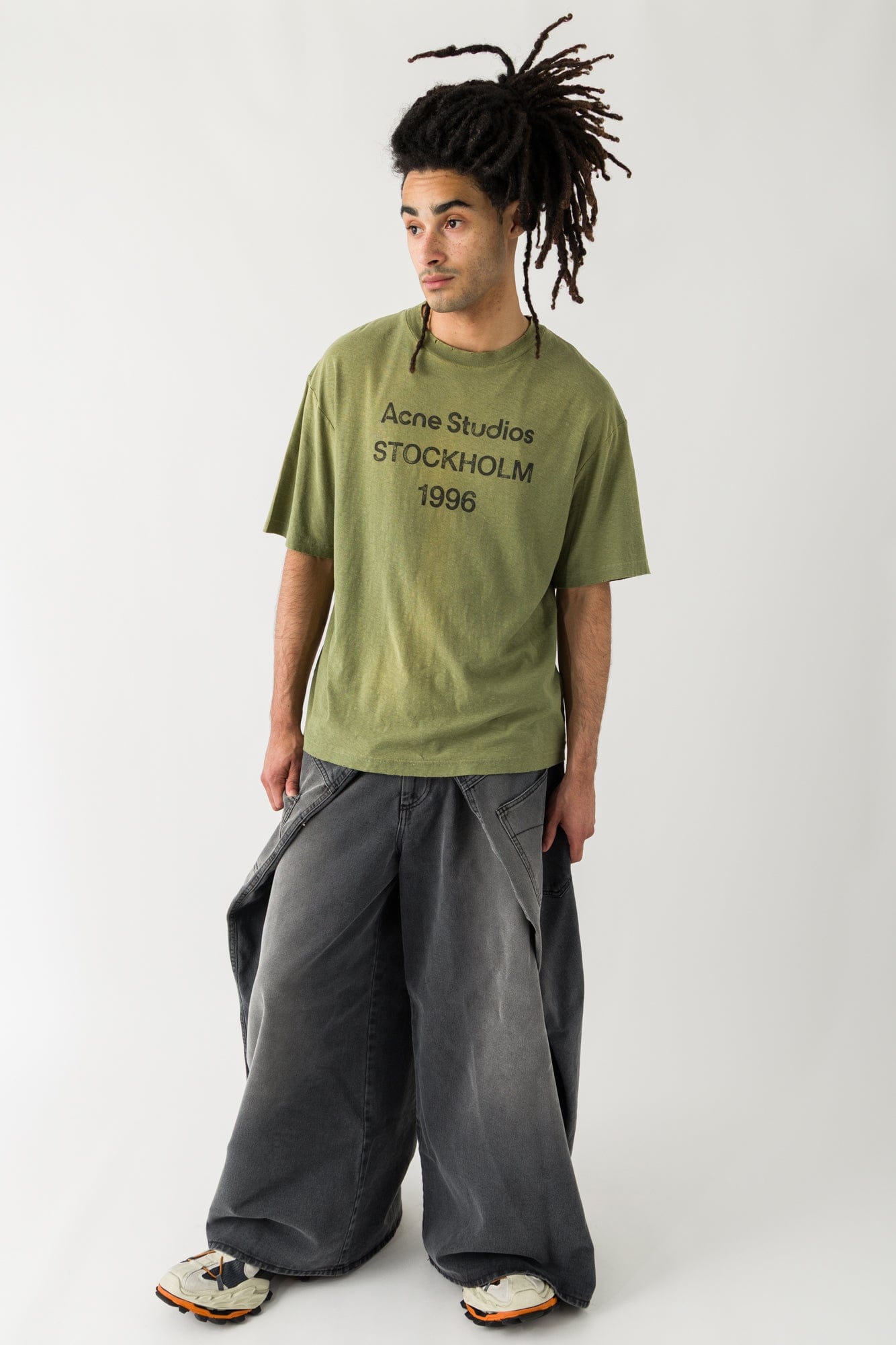 Acne Studios  Stockholm tee in Olive Green