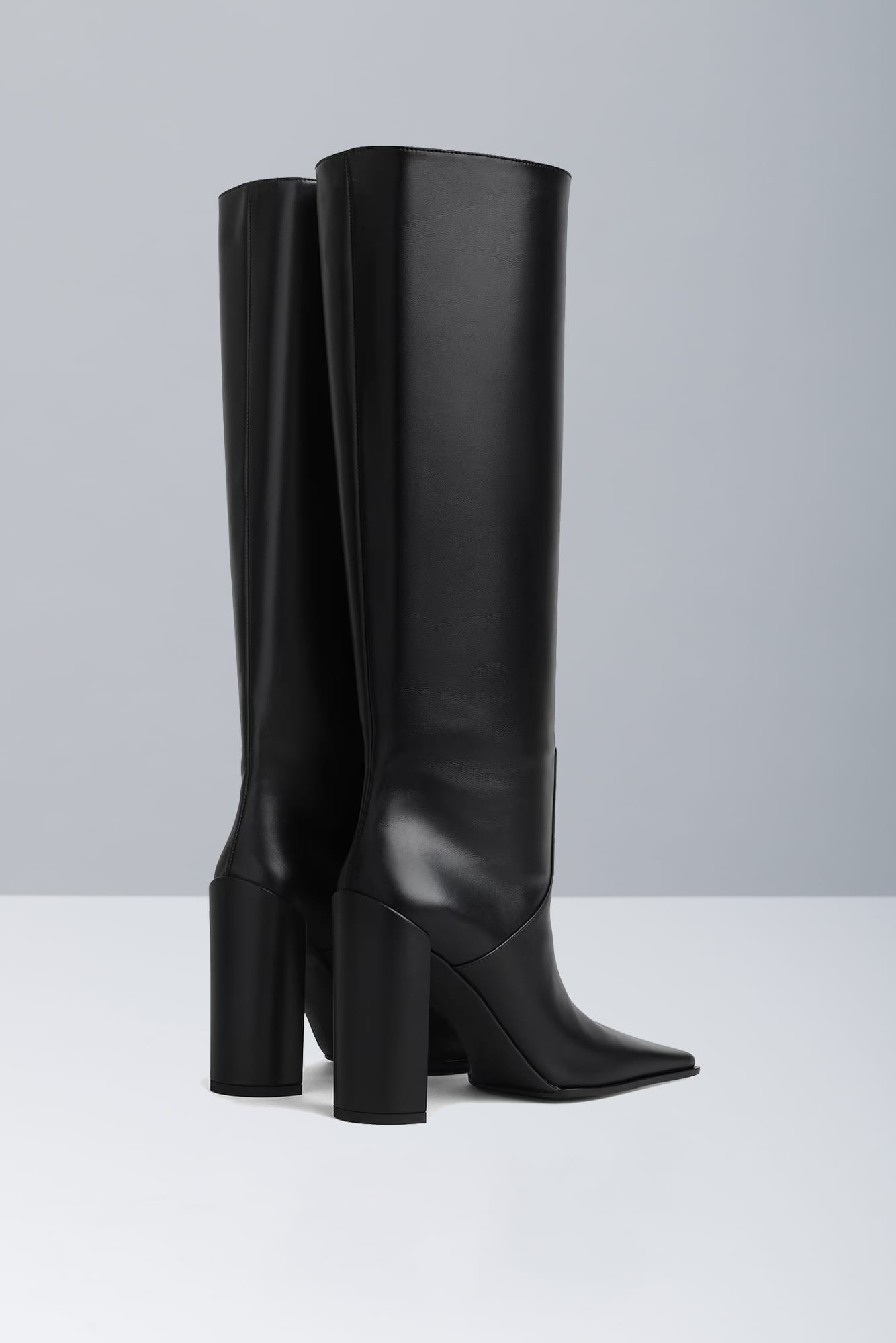Alaïa High Knee Boots In Noir side
