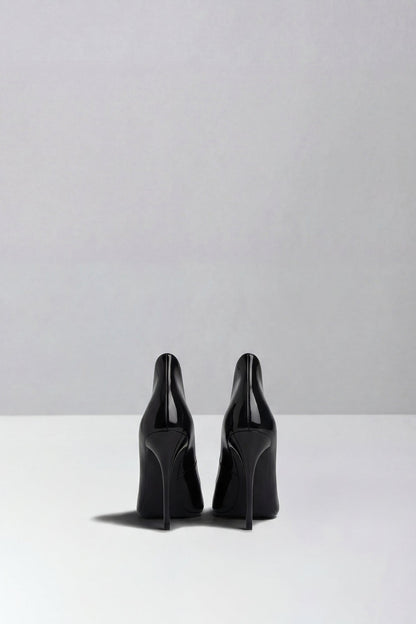 Alaïa Pumps 110 in Black back