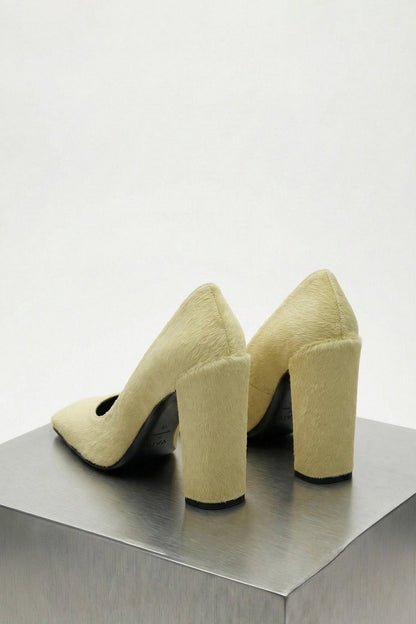 Alaïa Pumps In Limonade back