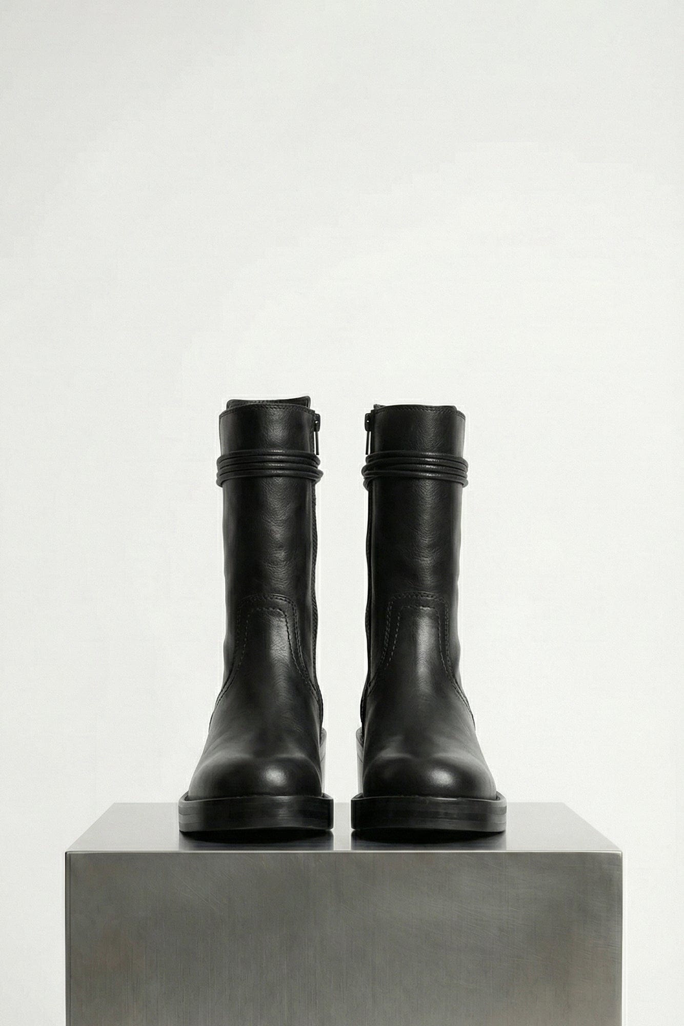 Ann Demeulemeester Henrica Ankle Boots In Black front