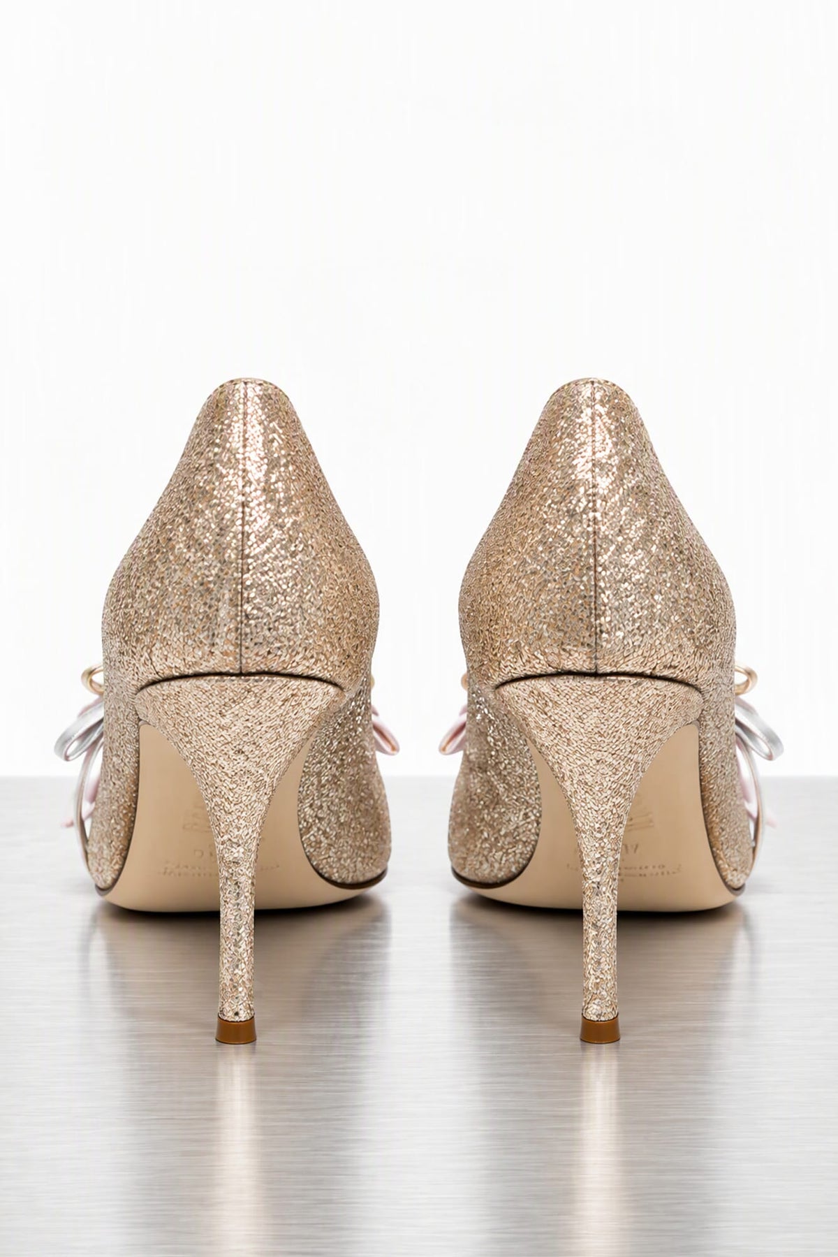 August Barron Triple Bow Pump