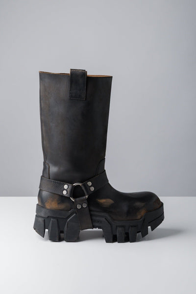 Balenciaga-Bulldozer-