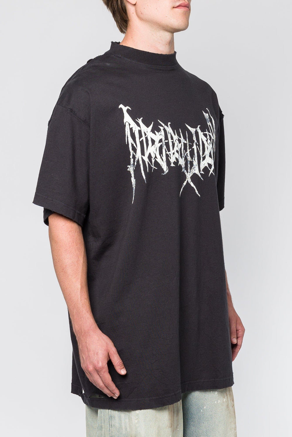 Balenciaga t shirt oversized hotsell