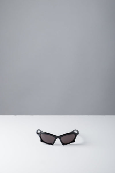 Balenciaga Bat Rectangle in Black – Antidote Fashion and Lifestyle
