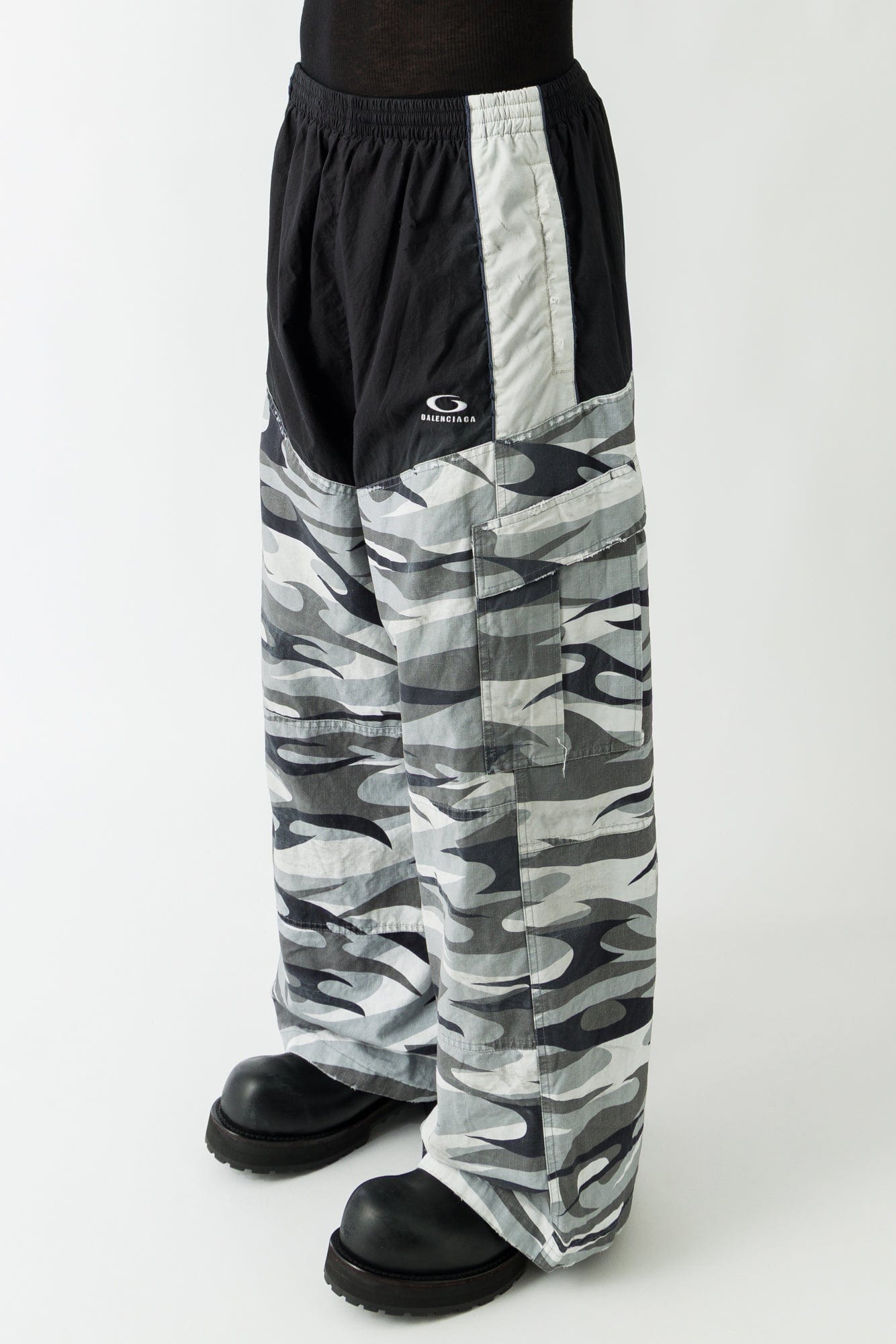 Balenciaga Tracksuit Pants in Camo side