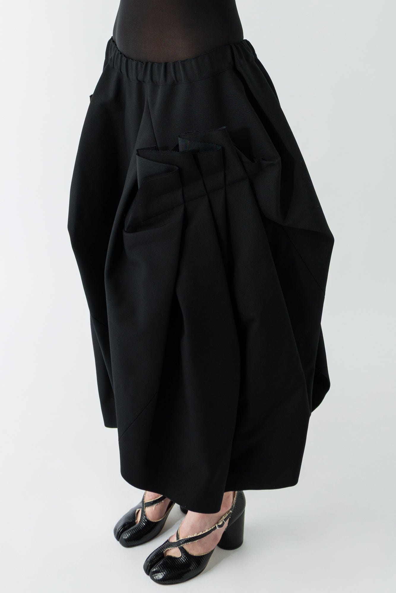 Comme Des Garçons Bunched Skirt in Black side
