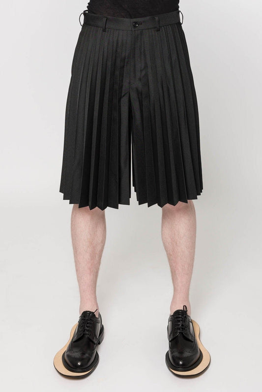 Comme des Garçons Homme Plus Pleated Gabardine Shorts front