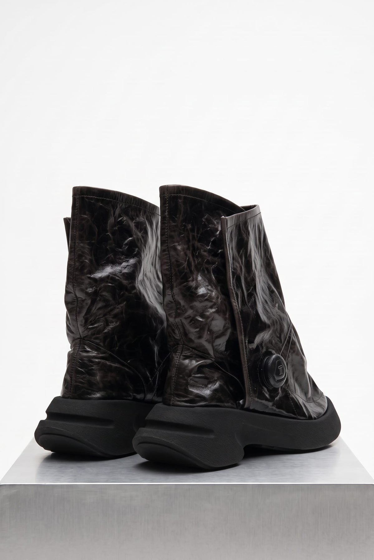 Demon Slondron Black back