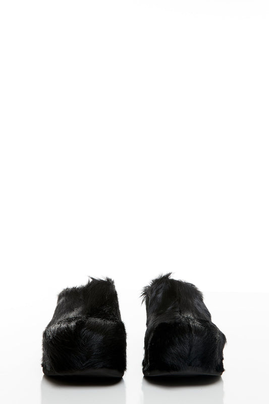 Dries Van Noten Fur Clogs in Black front