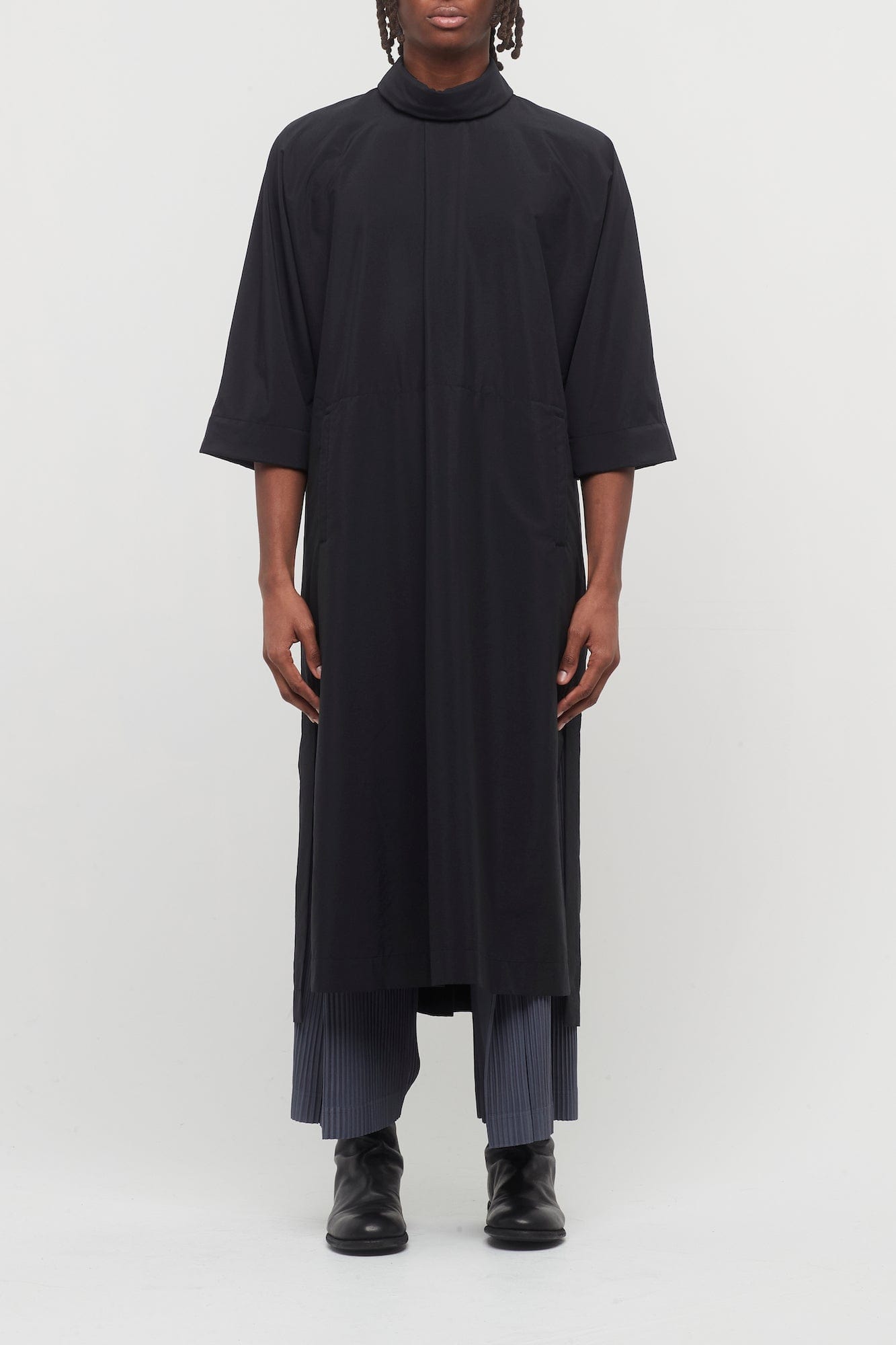 Homme Plissé Issey Miyake Verso Long Shirt in Black