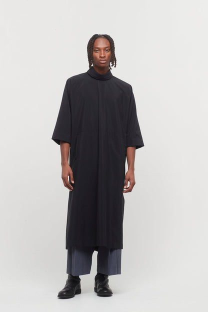 Homme Plissé Issey Miyake Verso Long Shirt in Black full look