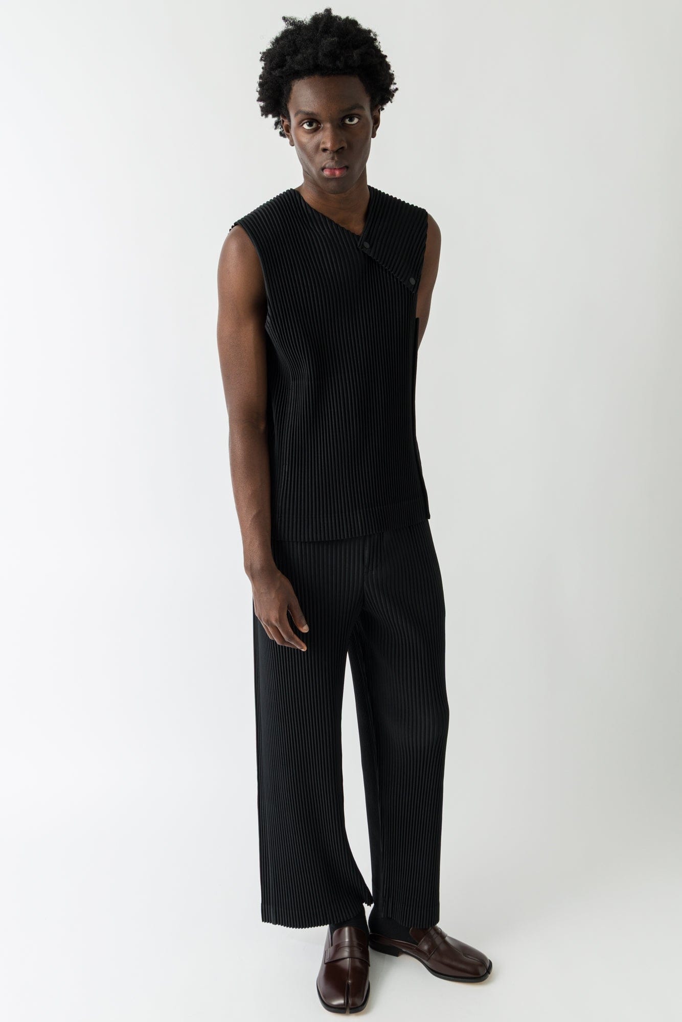Homme Plissé Issey Miyake Stone Cloud Tank In Black