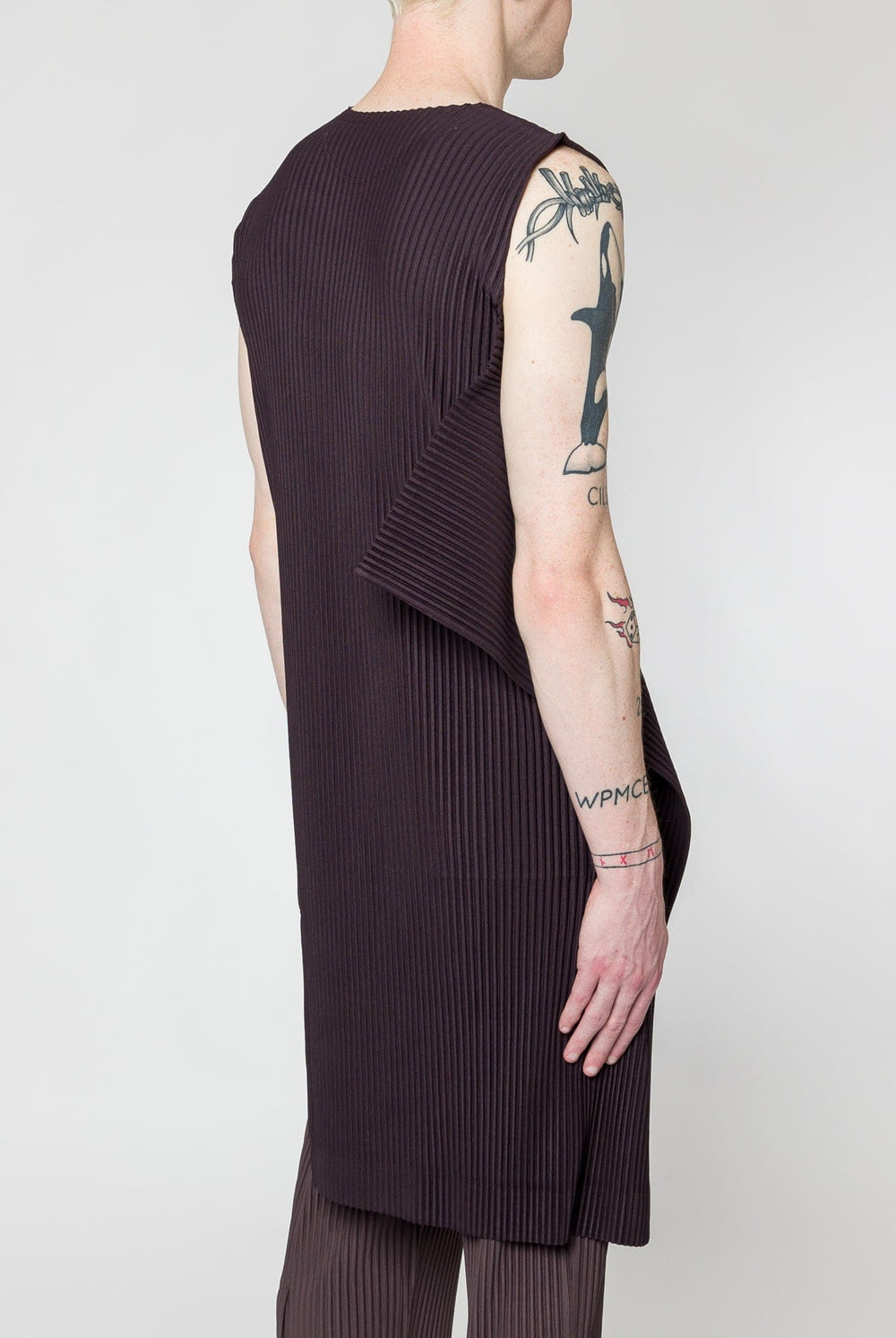 Homme Plissé Issey Miyake RB Color Palette Tunic in Plum Violet – Antidote  Fashion and Lifestyle