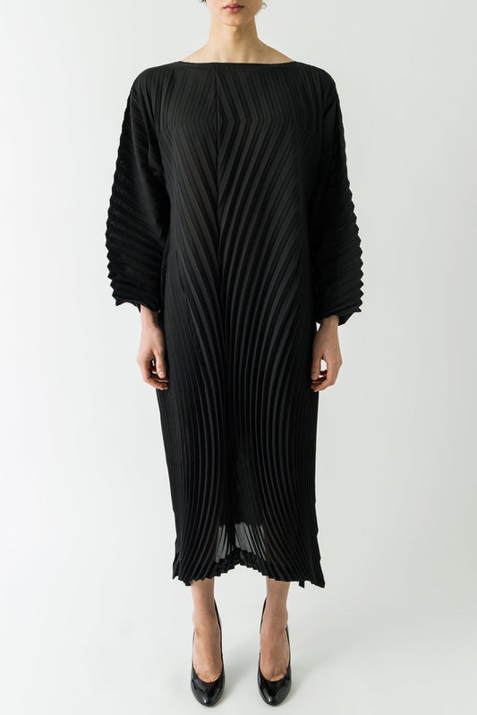 Issey Miyake Wave Pleats Dress in Black