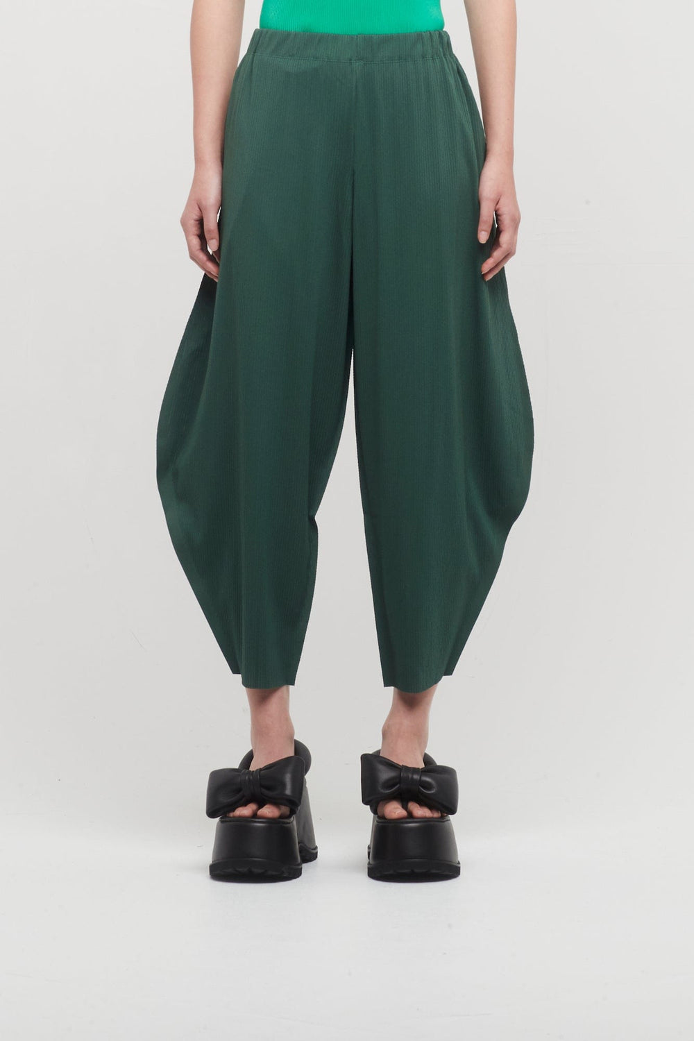 Pleats Please Issey Miyake A-POC Bottoms in Green Chili – Antidote Fashion  and Lifestyle