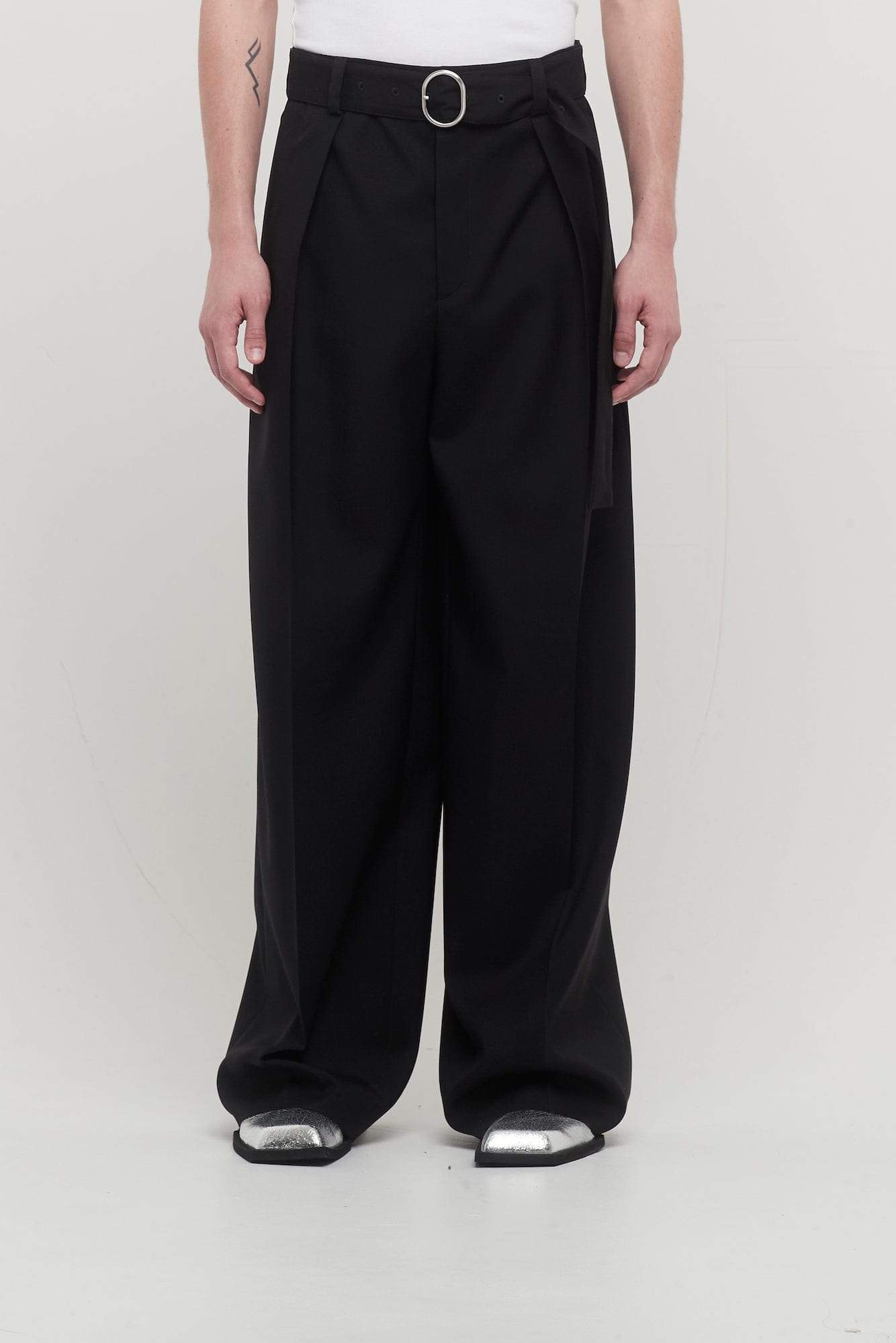 Jil Sander Gabardine Trouser 66 in Black – Antidote Fashion and