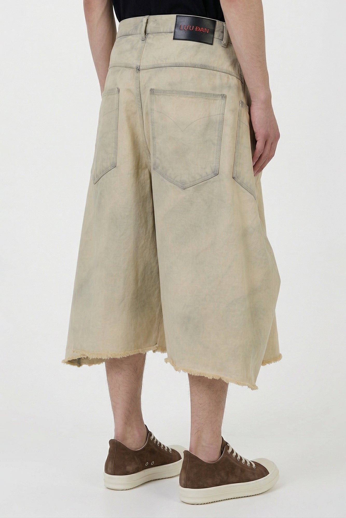 Lu'u Dan Maxi Shorts back