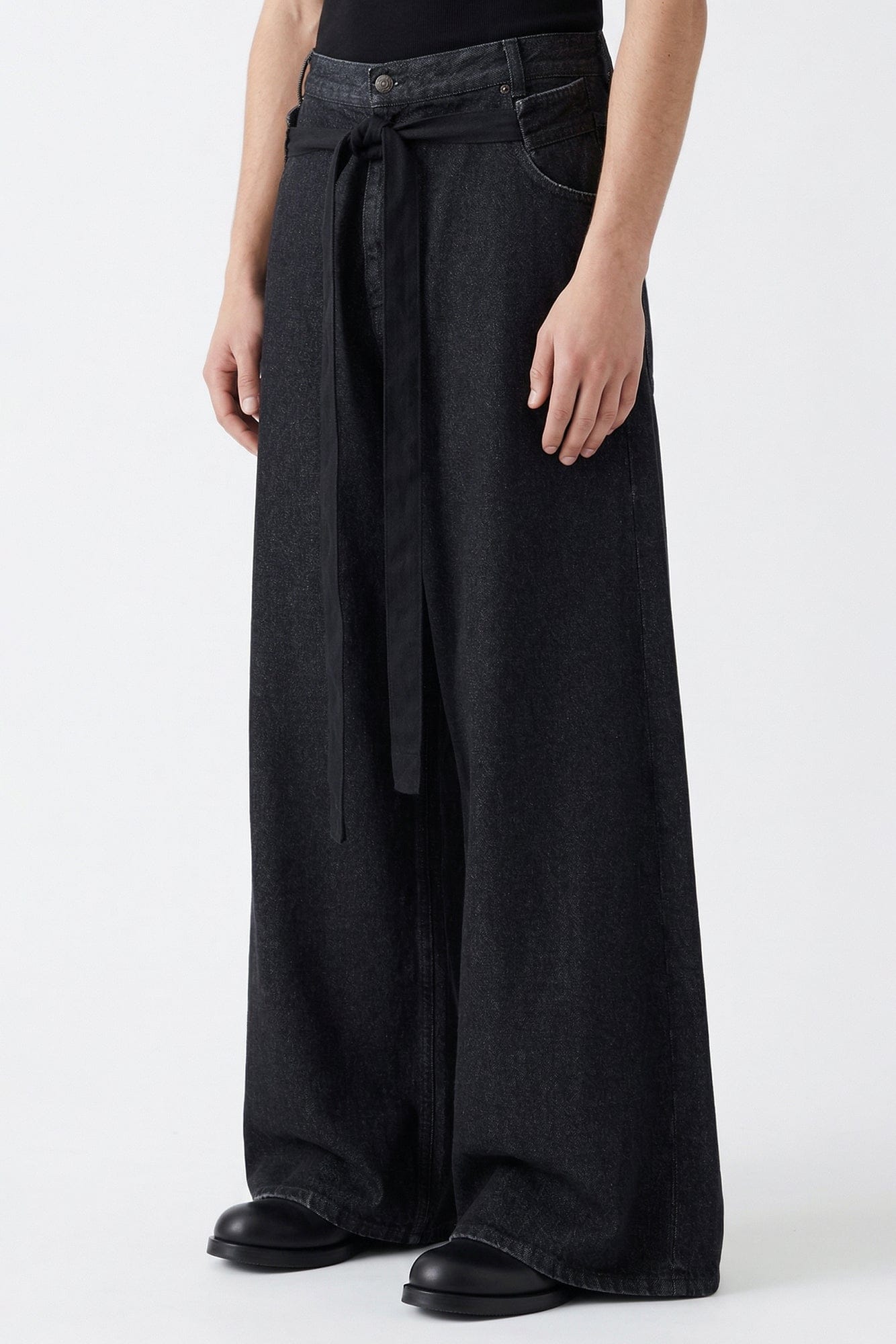 Lu'u Dan Tie Maxi Pants side