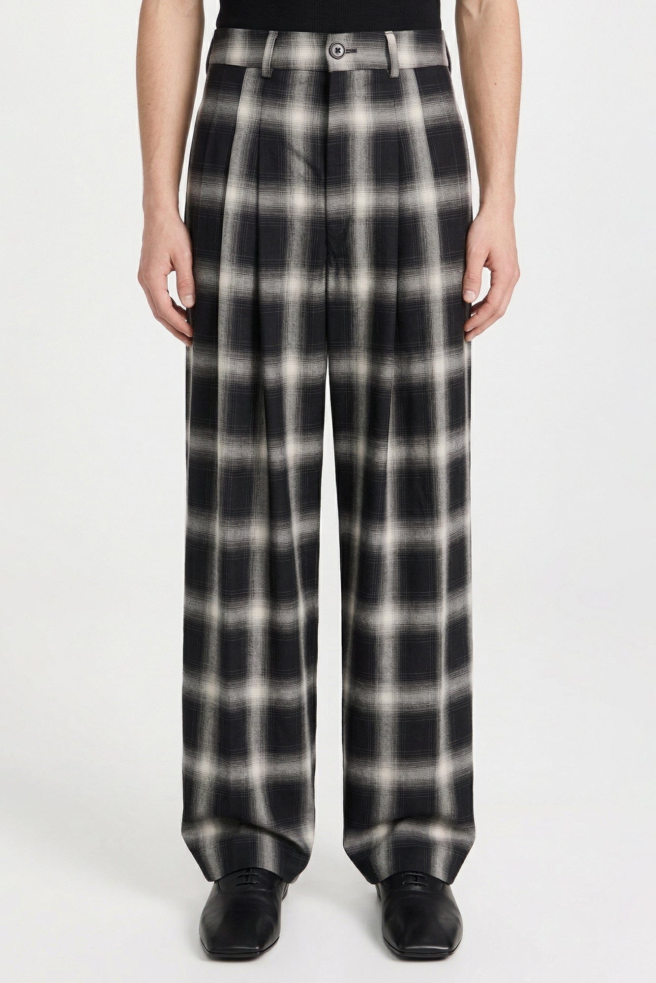 Lu'u Dan Triple Pleat Trousers