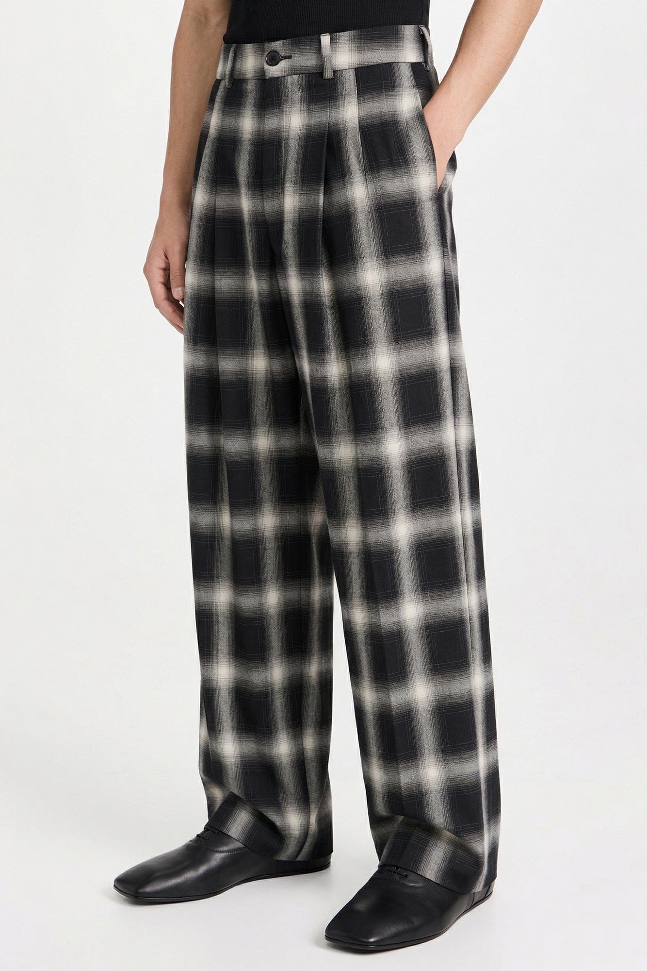 Lu'u Dan Triple Pleat Trousers