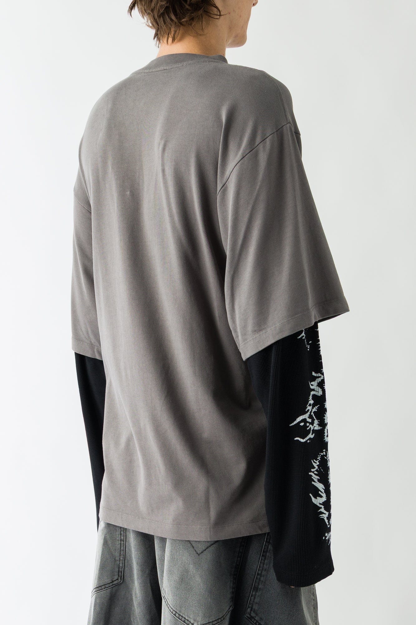 Lu'u Dan Double Deck Tee in Light Smoke back