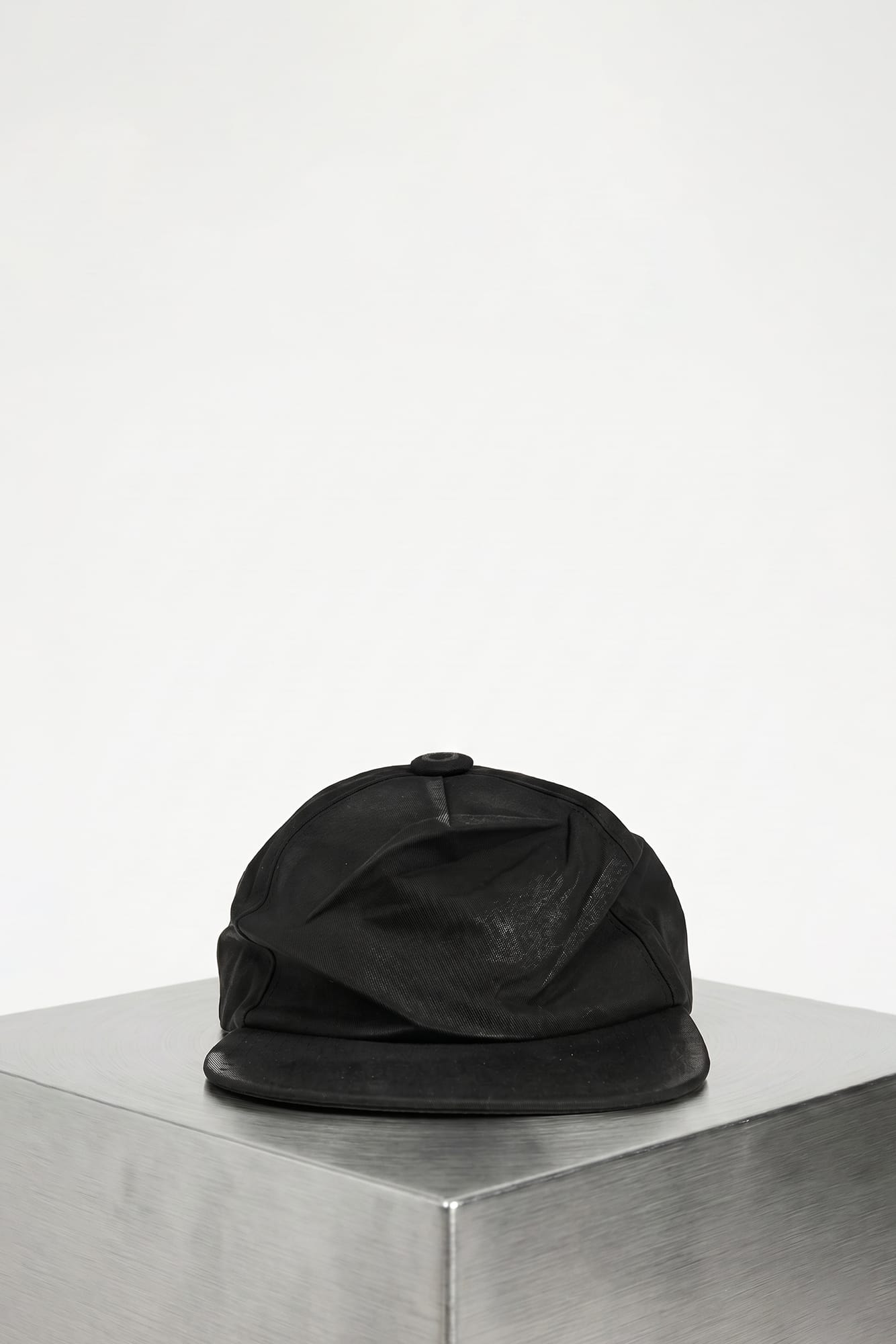 Maison Margiela Hat in Black