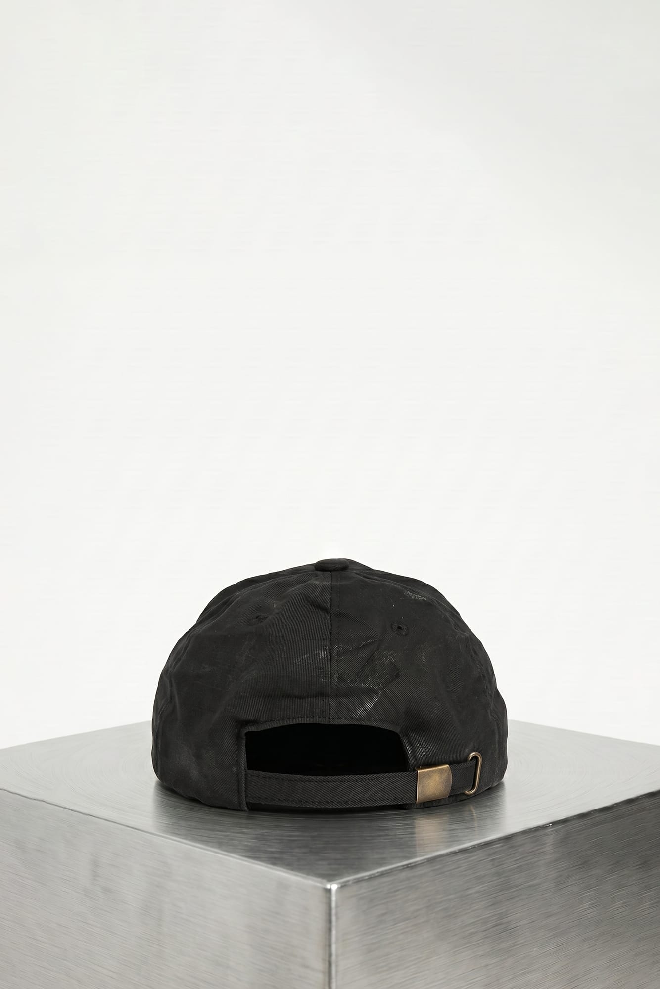 Maison Margiela Hat in Black