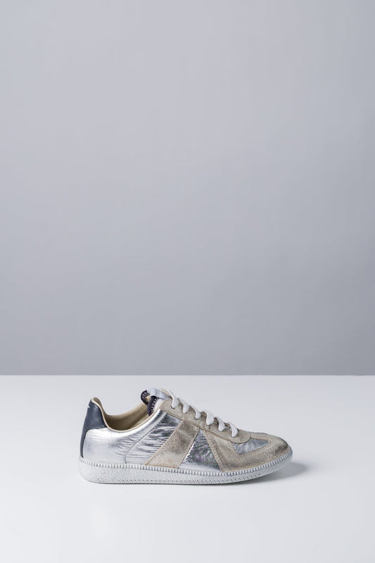 Maison Margiela Replica M Sneakers in Metallic