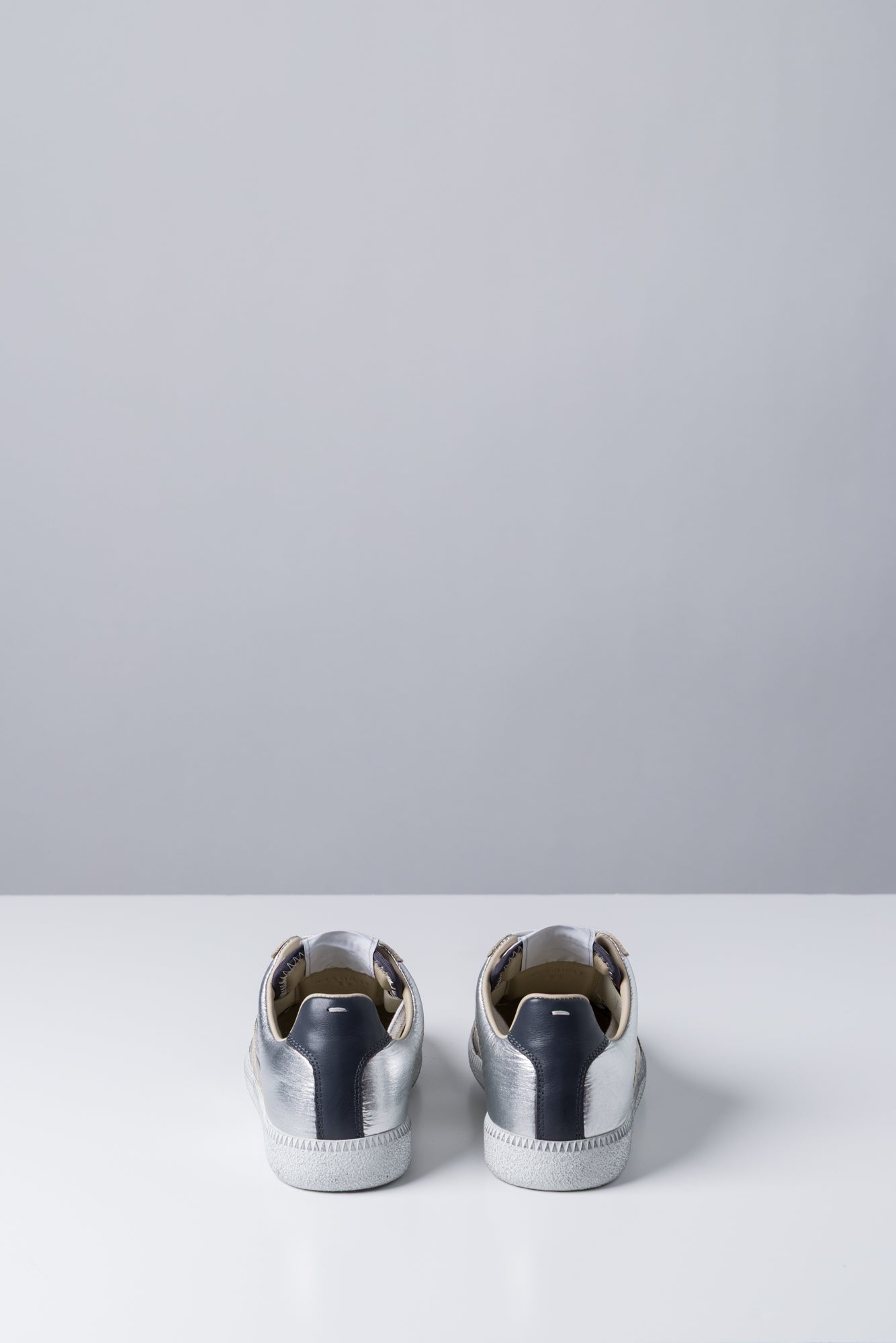 Maison Margiela Replica W Sneakers in Metallic – Antidote Fashion